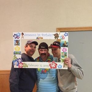 Meet your Posher, Robert